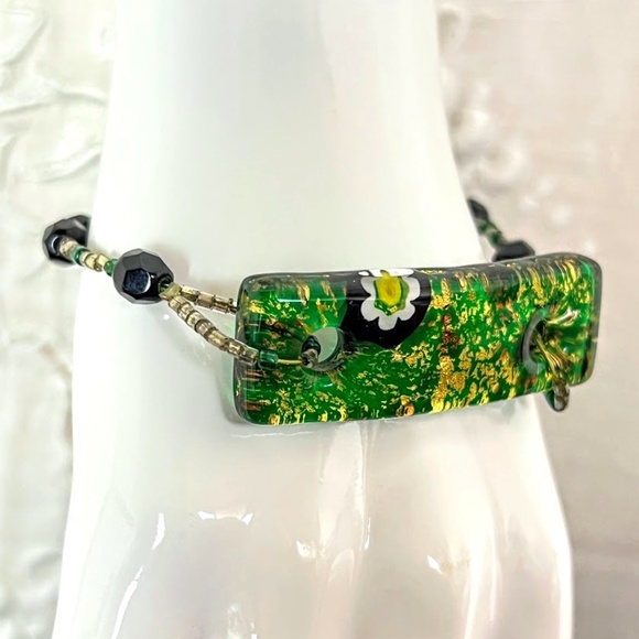 Jewelry - Handcrafted Beads and Glass Bracelet